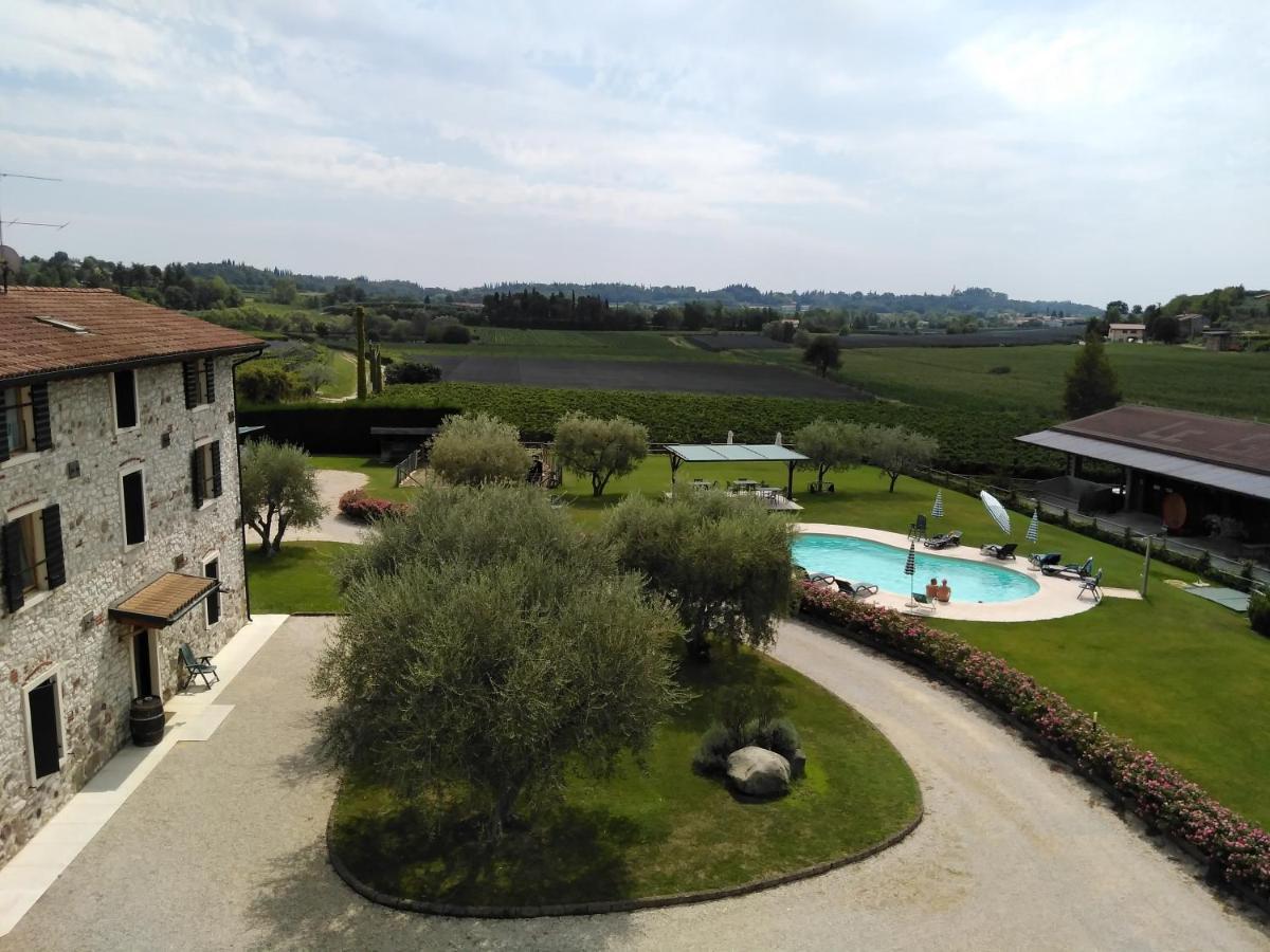 Agriturismo Le Ginestre Лацизе Екстер'єр фото