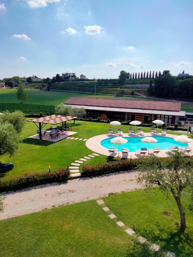 Agriturismo Le Ginestre Лацизе Екстер'єр фото