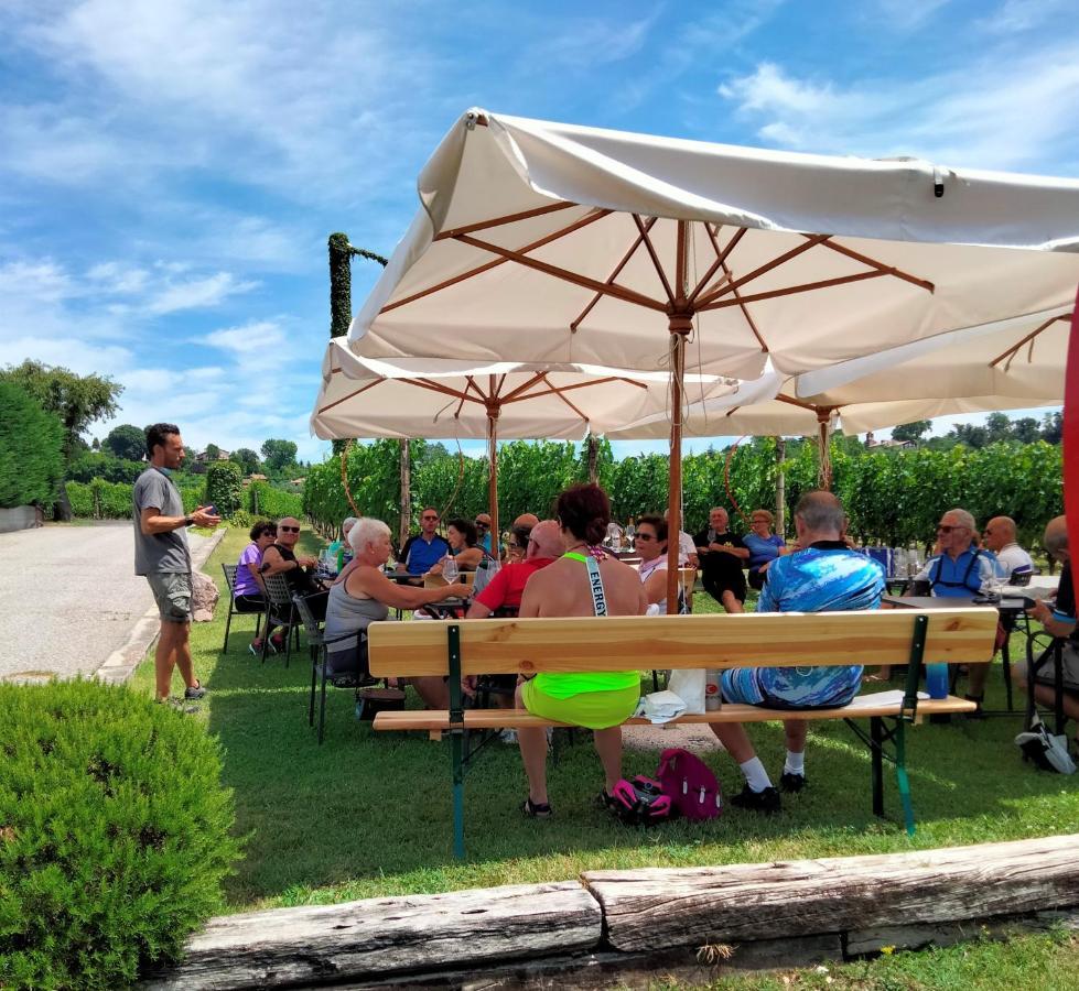 Agriturismo Le Ginestre Лацизе Екстер'єр фото